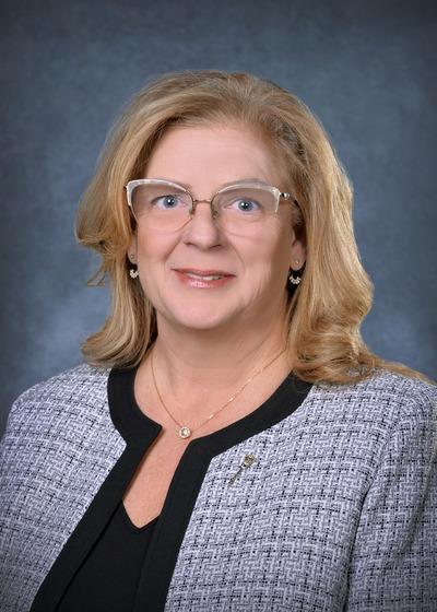 Lori Carr